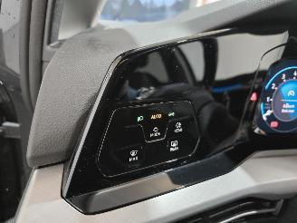 Volkswagen Golf 1.5 TSI Life Bns picture 27