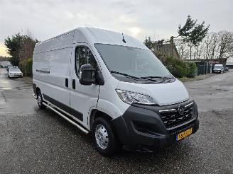 krockskadad bil bedrijf Opel Movano 2.2D 120 L3H2 Edition 2022/10