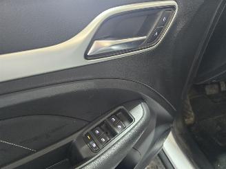 MG ZS EV Luxury 45 kWh picture 28