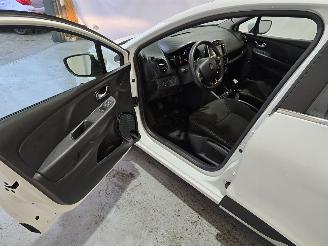 Renault Clio 0.9 TCe Life picture 17