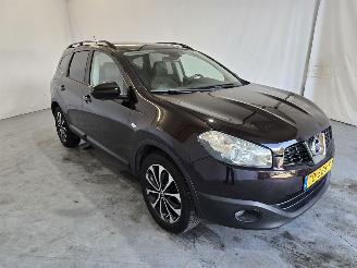 uszkodzony samochody osobowe Nissan Qashqai+2 1.6 360 2013/4