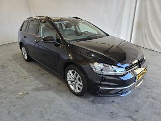 Unfallwagen Volkswagen Golf 1.6 TDI Highline DSG 2019/7