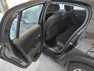Peugeot 208 1.2 PureTech 75 Active picture 23