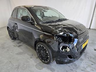 Auto incidentate Fiat 500 3+1 La Prima 42 kWh 2025/9