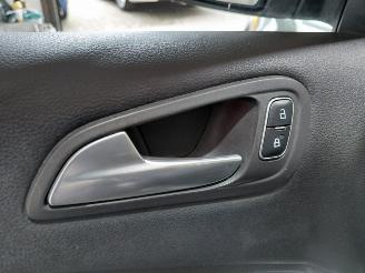Ford C-Max 1.0 Titanium picture 20