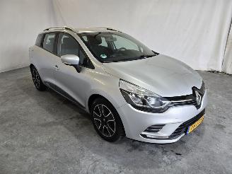 skadebil auto Renault Clio 1.5 dCi Ecol. Zen 2017/8