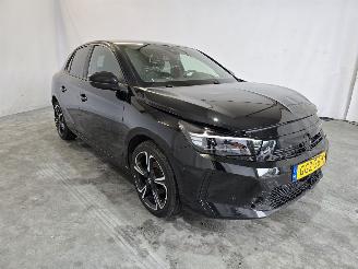 krockskadad bil auto Opel Corsa 1.2 GS 2024/7