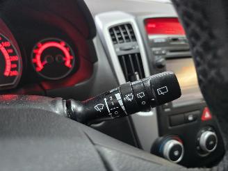 Kia Cee d 1.4 CVVT Navigator Plus Pack picture 26