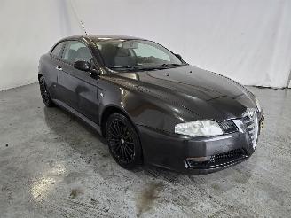 Schadeauto Alfa Romeo GT 1.8 T.Spark Distinctive 2006/3