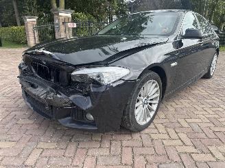 Auto incidentate BMW 5-serie 528I High Excutive 2010/6