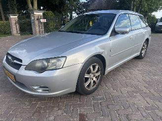 damaged passenger cars Subaru Legacy Touring Wagon 2.0 AWD 2005/7