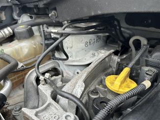 Renault Scenic 1.6 Parisiènne picture 16