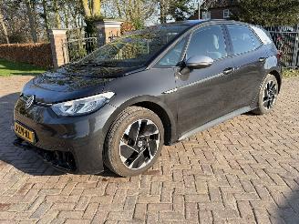Auto incidentate Volkswagen ID.3 First 58 kWh 2020/10