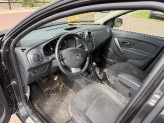 Dacia Logan 0.9 TCe Prestige picture 11