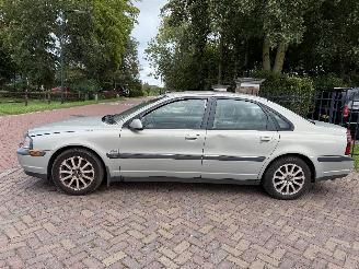 Auto incidentate Volvo S-80 2.4 Comfort 2000/9