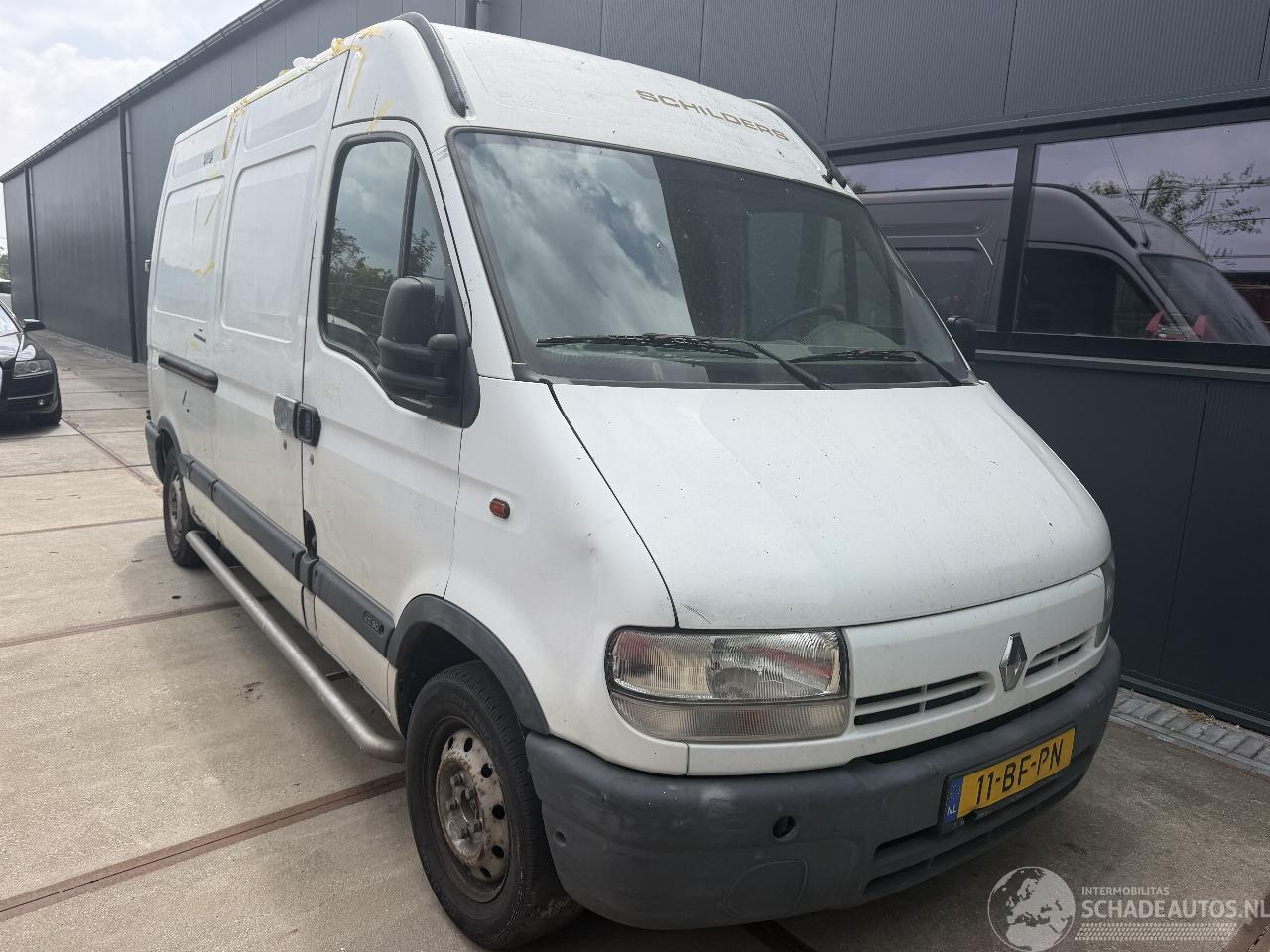 Renault Master T33 2.2dCi L2H2