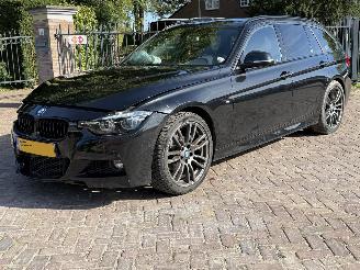 uszkodzony samochody osobowe BMW 3-serie 318i M Sport Edition 2019/2