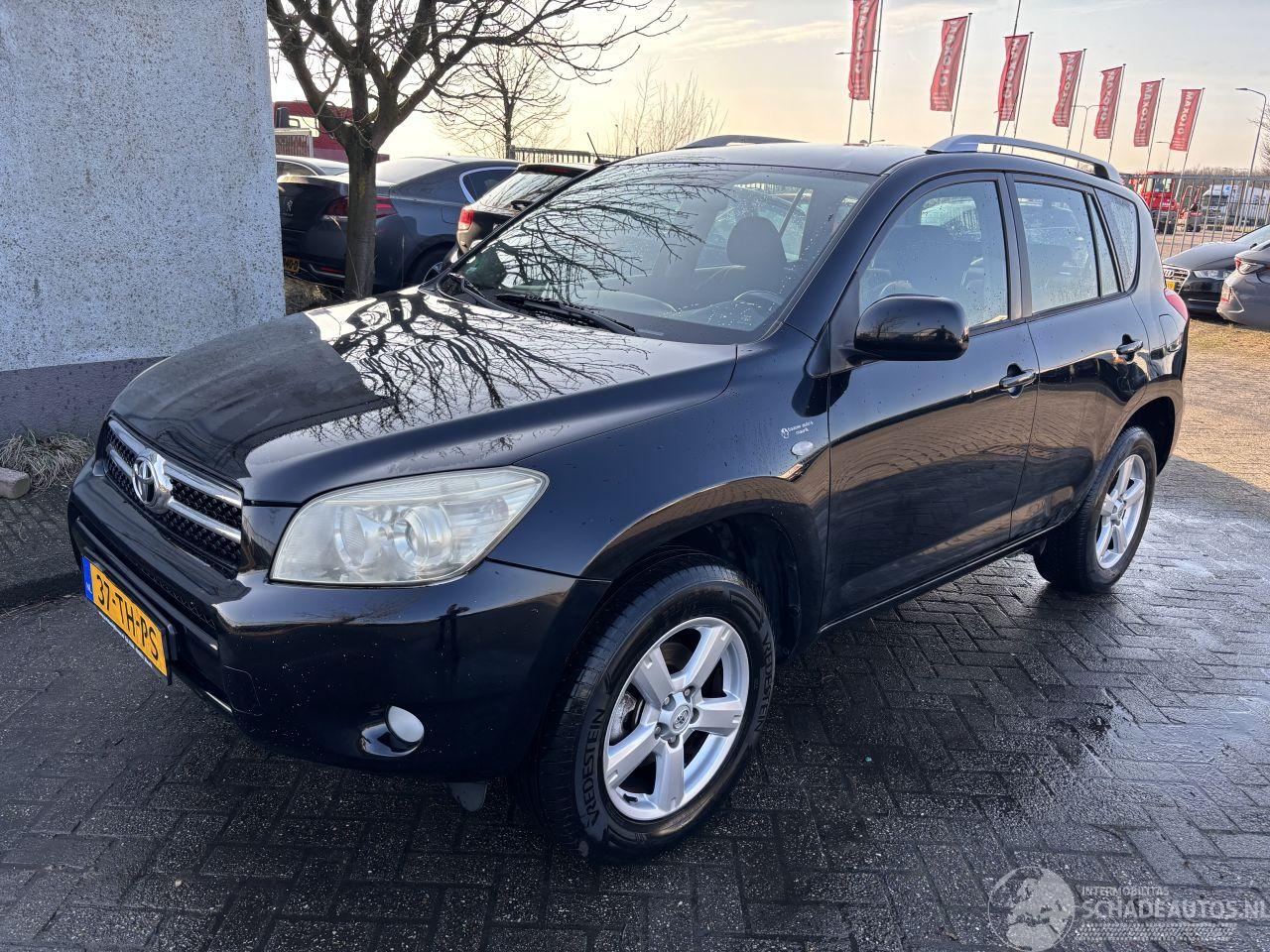 Toyota Rav-4 2.0 vvti 4x4