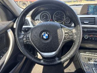 BMW 3-serie 320d clima picture 8