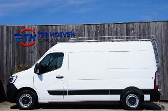 Vaurioauto  passenger cars Renault Master 2.3 DCi L2H2 Airco Navi Cruise Apple Carplay 132KW Euro 6 2020/1