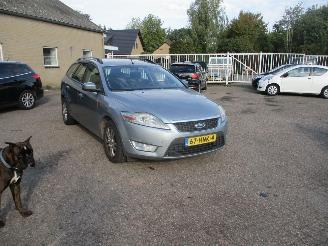 Avarii autoturisme Ford Mondeo 2.0-16V Trend Wagon 2009/2