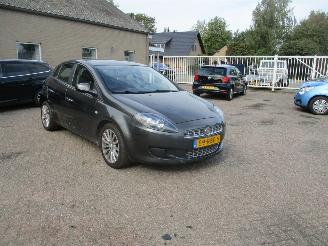 Avarii autoturisme Fiat Bravo 1.4 T-jet Dynamic REST BPM 300 EURO !!! 2011/4