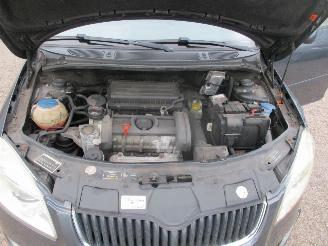 Skoda Roomster 1.6-16V Comfort picture 17