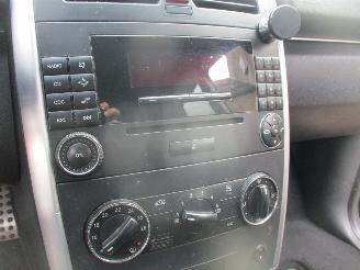 Mercedes B-klasse 150 picture 20