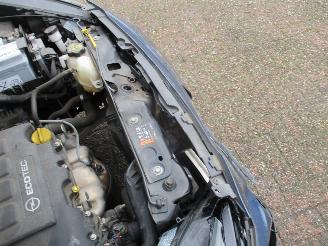 Opel Corsa-E 1.4 Edition NAP REST BPM 700 euro !!! picture 17