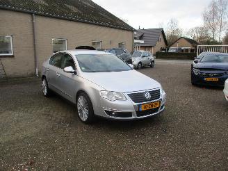 skadebil auto Volkswagen Passat 2.0 TFSI Highline Aut 2006/9