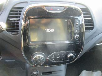 Renault Captur 1.2 TCe Dynamique Aut NAP picture 22
