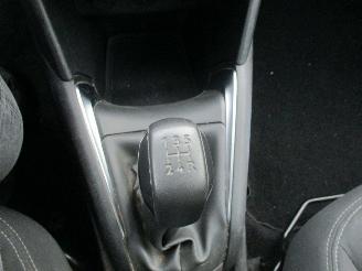 Peugeot 208 1.2 VTi Envy 5drs picture 23