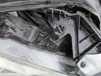 Volvo V-40 2.0 D4 R-Design Business picture 12