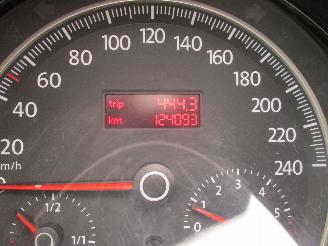 Volkswagen New-beetle 1.4-16V Trendline picture 13