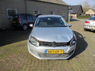 Volkswagen Polo 1.4-16V Highline picture 2