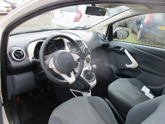 Ford Ka 1.2 Titanium X picture 14