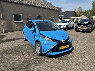 Unfallwagen Toyota Aygo 1.0 VVT-i x-Play REST BPM €250,-!!! 2017/3
