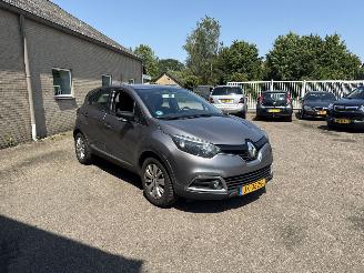 Avarii autoturisme Renault Captur 0.9 TCe Dynamique REST BPM €500,-!!! 2015/8