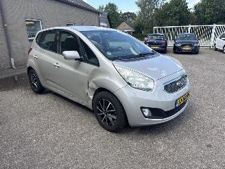 škoda osobní automobily Kia Venga 1.4 CVVT X-ecutive 2011/1