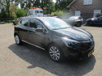 škoda osobní automobily Renault Clio 1.0 TCe 90 Techno REST BPM €400,-!!! 2022/9
