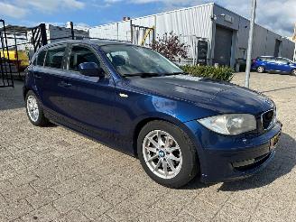 krockskadad bil auto BMW 1-serie 116i EffDyn. Ed. Business Line Ultimate Edition 2011/5