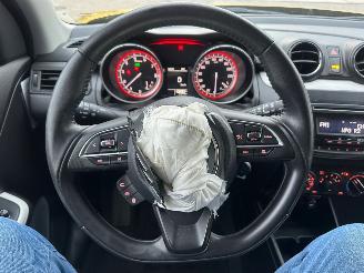 Suzuki Swift 1.2 Comfort Smart Hybrid picture 9