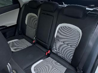 Kia Cee d 1.6 GDI Plus Pack picture 16