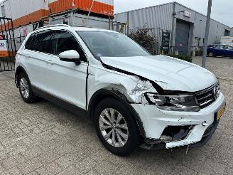 Coche accidentado Volkswagen Tiguan 1.4 TSI Comfortline Business 2017/2