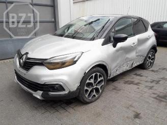 Coche siniestrado Renault Captur  2019