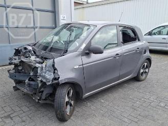 disassembly passenger cars Smart Forfour Forfour (453), Hatchback 5-drs, 2014 1.0 12V 2018/6