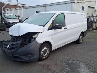 Salvage car Mercedes Vito Vito (447.6), Van, 2014 1.6 109 CDI 16V 2016/9