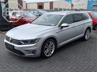Coche siniestrado Volkswagen Passat Passat Variant (3G5), Combi, 2014 / 2024 1.4 GTE 16V 2015/12