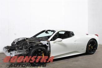 Vrakbiler auto Ferrari 458 458 Spider, Cabrio, 2011 / 2015 4.5 V8 32V DCT 2012/2