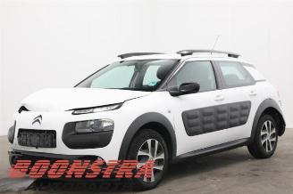 Salvage car Citroën C4 cactus C4 Cactus (0B/0P), Hatchback 5-drs, 2014 1.2 PureTech 82 12V 2017/4